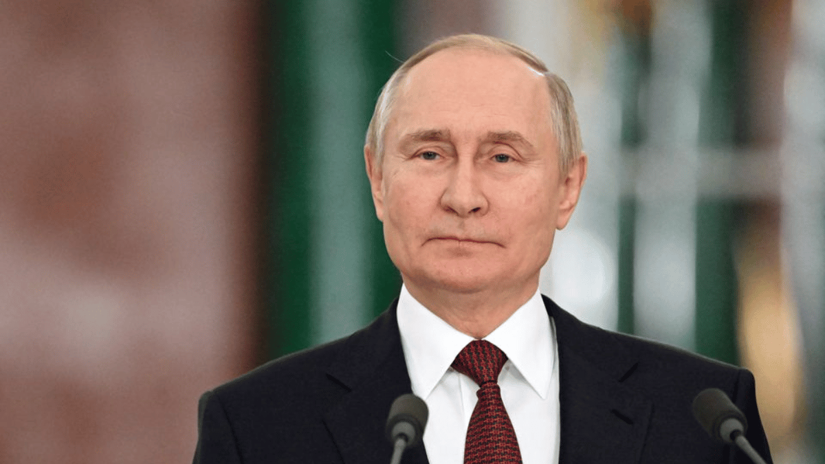 Putin says Russia ready to negotiate over Ukraine