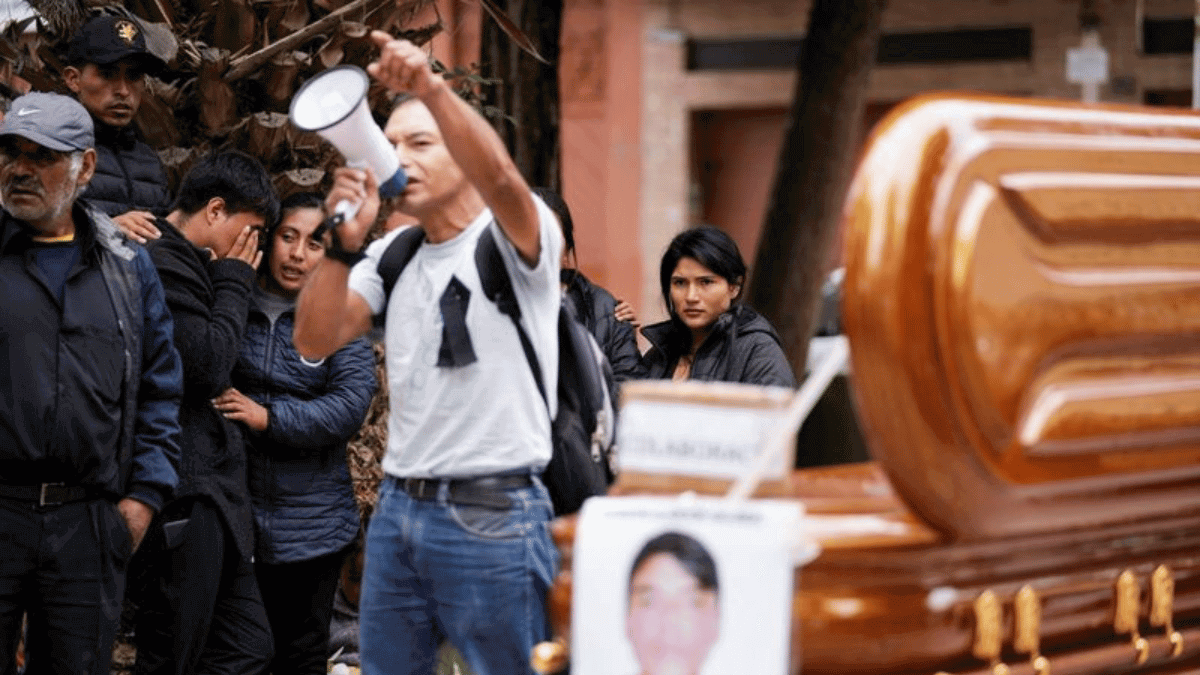 Caught in the crossfire, Peru protest deaths keep anger burning